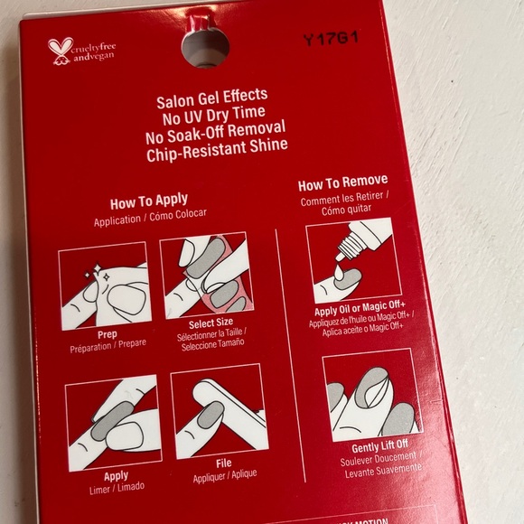 Dashing Diva | Gloss Poinsettia Princess Gel Nail Strips GS770 - Picture 6 of 6